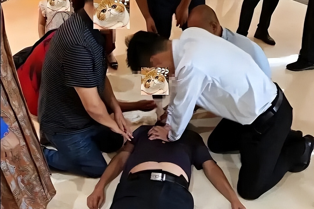 开云体育-53岁男子猝死，生前每天早睡不熬夜，检查后：犯了3个错误